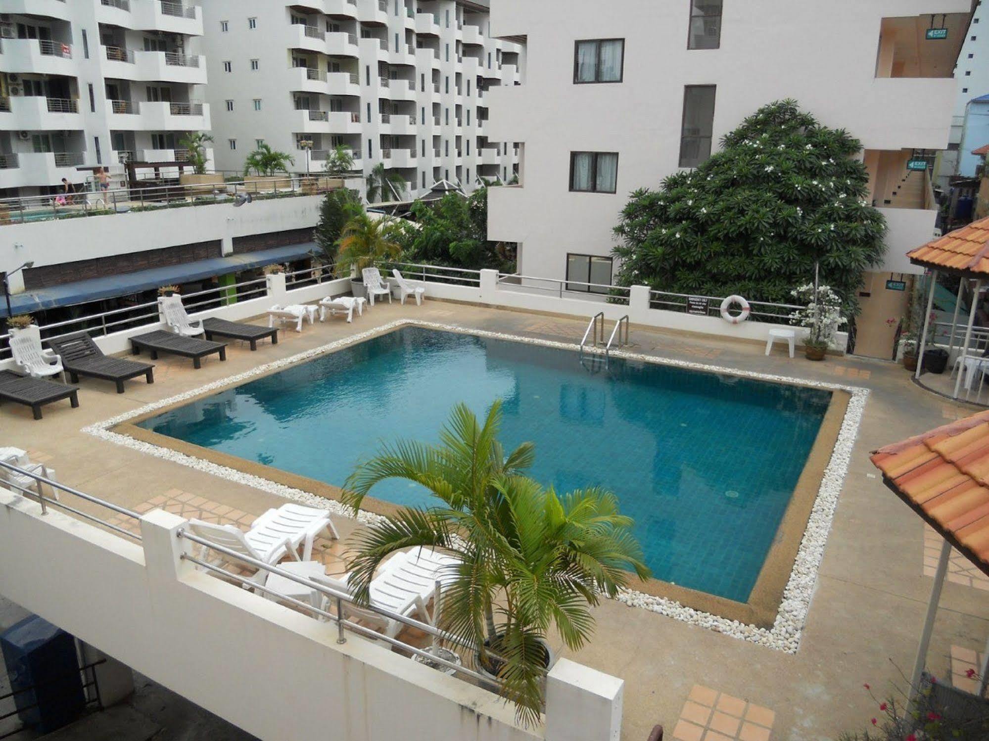 Jomtien Good Luck Apartment Εξωτερικό φωτογραφία